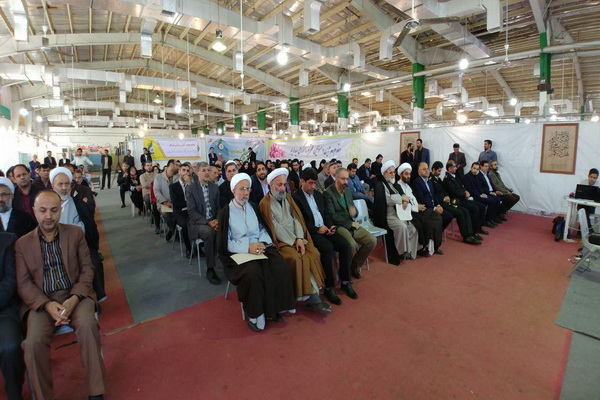 گزارش تصویری از برپایی نمایشگاه صحیفه سبز در بابل