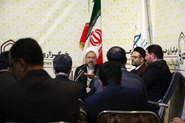 شش وظیفه رسانهها در مورد حقوق شهروندی شش وظیفه رسانهها در مورد حقوق شهروندی