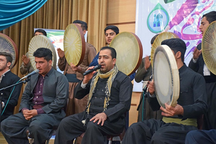 برگزاری همایش«یاوران وقف» در کردستان + عکس