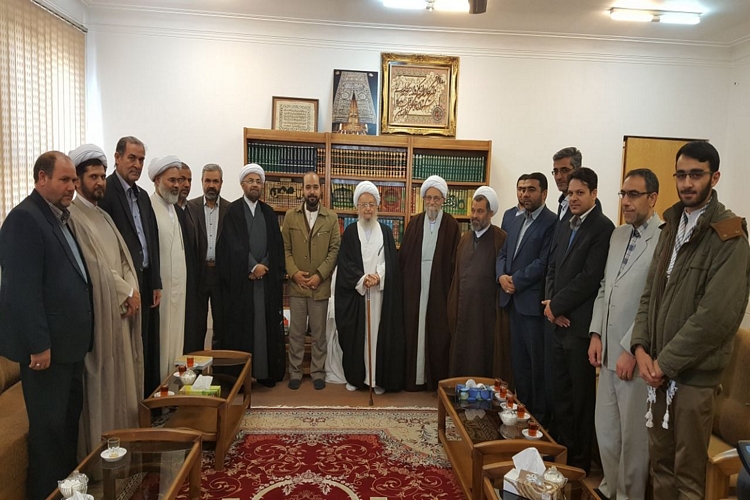 دستان پر مسئولان برگزاری کنگره علمای سبزوار از دیدار با مراجع تقلید دستان پر مسئولان برگزاری کنگره علمای سبزوار از دیدار با مراجع تقلید