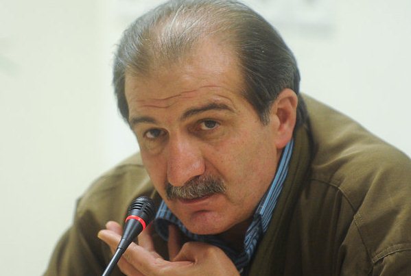 جبار آذین