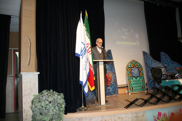 گزارش تصویری محفل انس با قرآن در دانشگاه مازندران