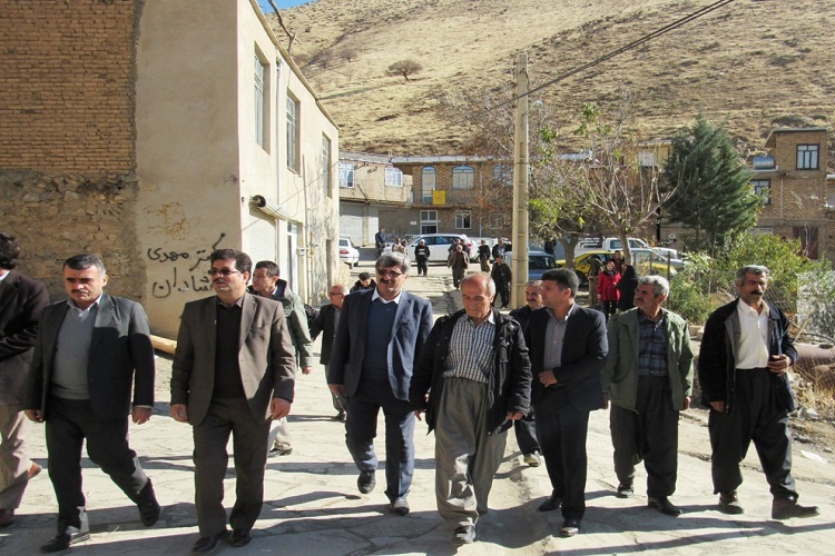 گزارش تصویری جانمایی قرآن تاریخی کانی مشکان گزارش تصویری جانمایی قرآن تاریخی کانی مشکان