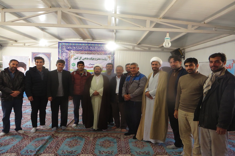 گزارش تصویری آیین عمامهگذاری 16 طلبه لرستانی گزارش تصویری آیین عمامهگذاری 16 طلبه لرستانی
