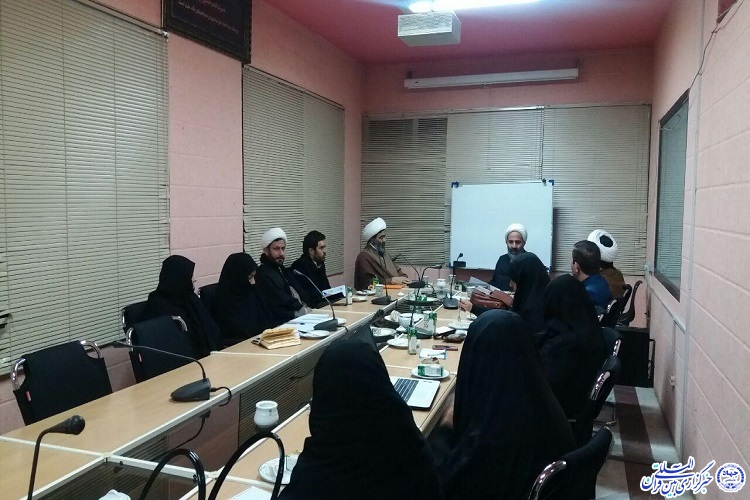 نبود محل ثابت، از بزرگترین مشکلات مؤسسات قرآنی نبود محل ثابت، از بزرگترین مشکلات مؤسسات قرآنی
