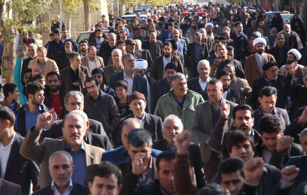 گزارش تصویری راهپیمایی ضد آمریکایی ـ صهیونیستی در کوهدشت