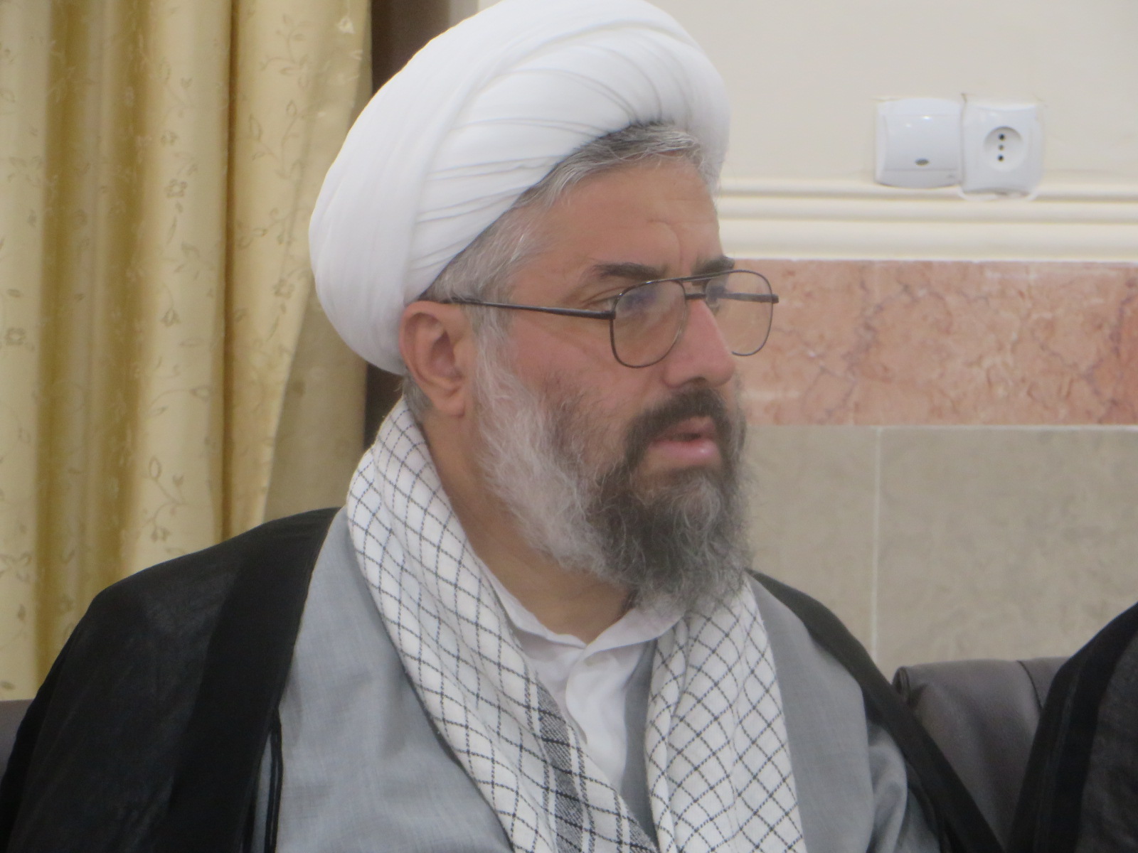 گزارش تصویری همایش فصلی ائمه جمعه لرستان گزارش تصویری همایش فصلی ائمه جمعه لرستان