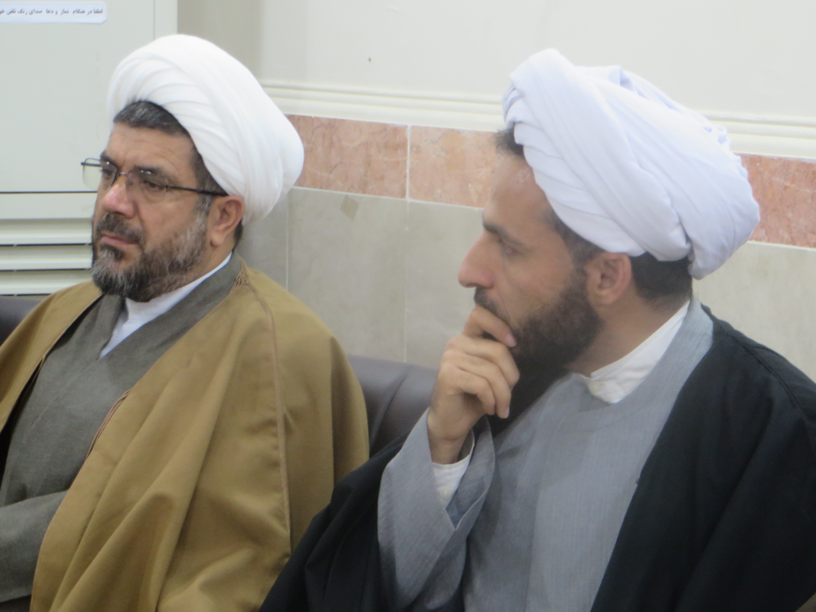 گزارش تصویری همایش فصلی ائمه جمعه لرستان گزارش تصویری همایش فصلی ائمه جمعه لرستان