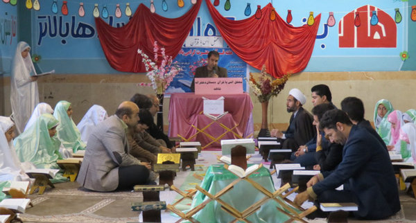 گزارش تصویری محفل انس با قرآن دانش&zwnj;آموزی در کوهدشت