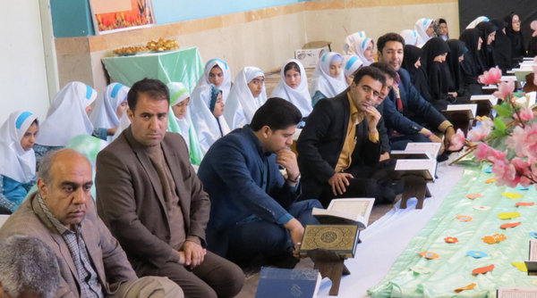 گزارش تصویری محفل انس با قرآن دانش&zwnj;آموزی در کوهدشت