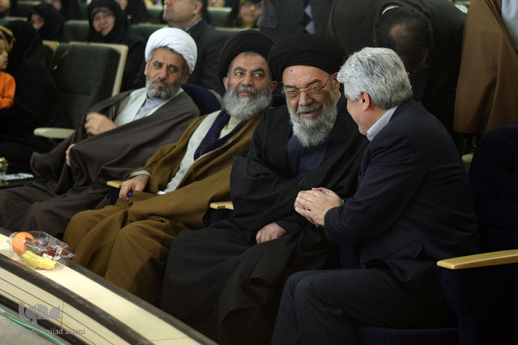 همایش وحدت حوزه و دانشگاه