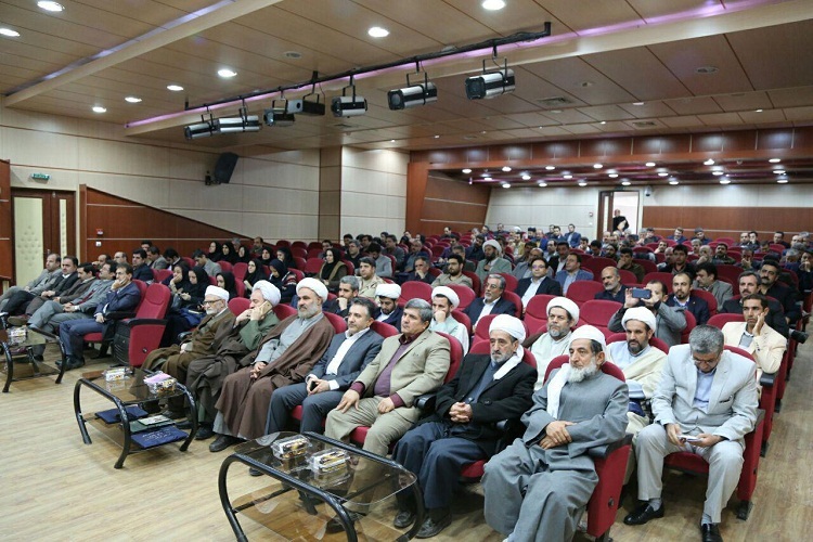 گزارش تصویری برگزاری سومین اجلاس استانی نماز در کردستان