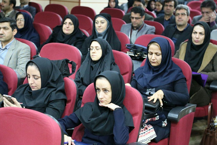 گزارش تصویری برگزاری سومین اجلاس استانی نماز در کردستان