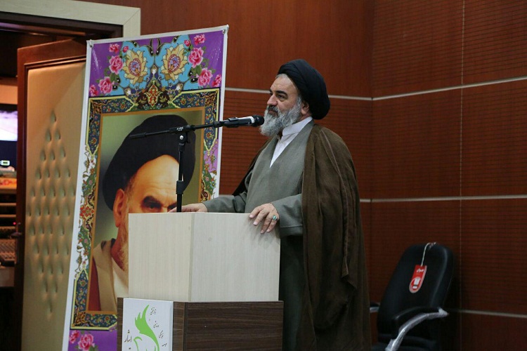 گزارش تصویری برگزاری سومین اجلاس استانی نماز در کردستان