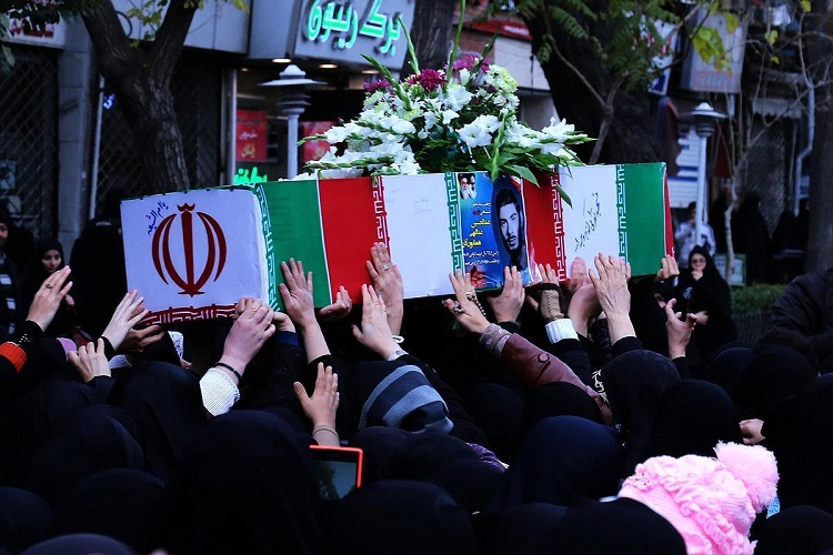 تشییع پیکر شهید «عبدالحسین عبداللهی همایونآذر» در تبریز+تصاویر تشییع پیکر شهید «عبدالحسین عبداللهی همایونآذر» در تبریز+تصاویر