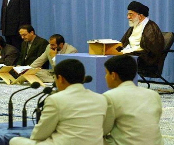 استخاره‌ای که ثمره آن تربیت 2 حافظ قرآن بود+ عکس