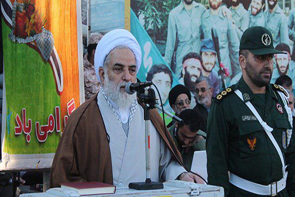 داشتن بصیرت، اخلاص و ولایت‌مداری از ویژگی بسیجیان است