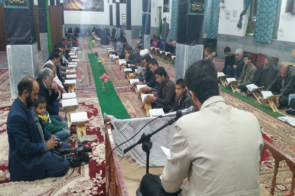 محفل معنوی انس با قرآن‌کریم به همت مؤسسه «منهاج»