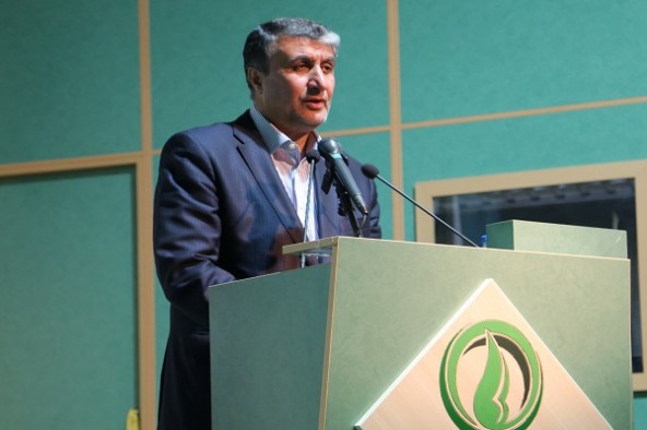 دستگاه‌های فرهنگی در فضای مجازی قوی‌تر عمل کنند/تاکید بر نماز اول وقت روئسای ادارات