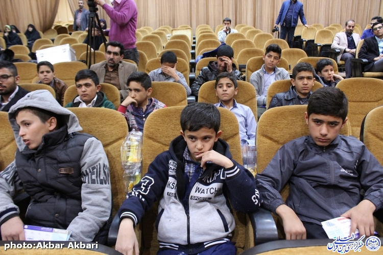 گزارش تصویری آیین تجلیل از برگزیدگان مسابقات قرآن اوقاف چهارمحال و بختیاری