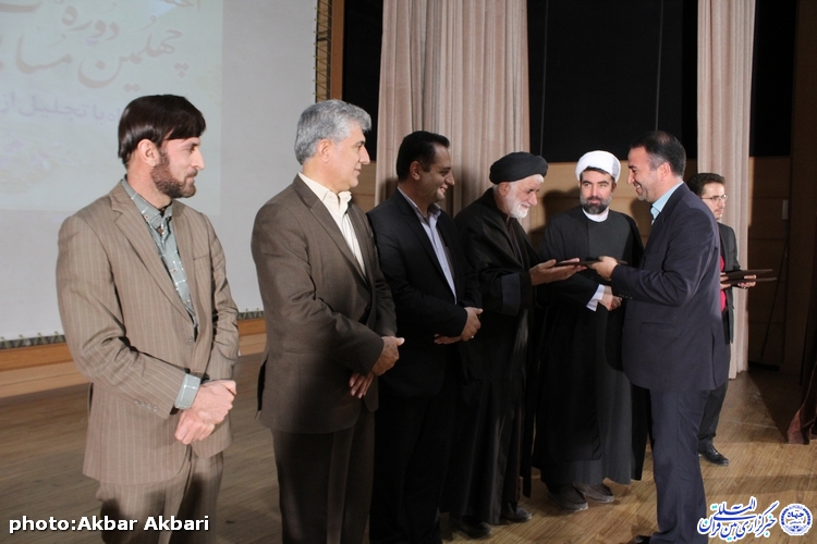 گزارش تصویری آیین تجلیل از برگزیدگان مسابقات قرآن اوقاف چهارمحال و بختیاری