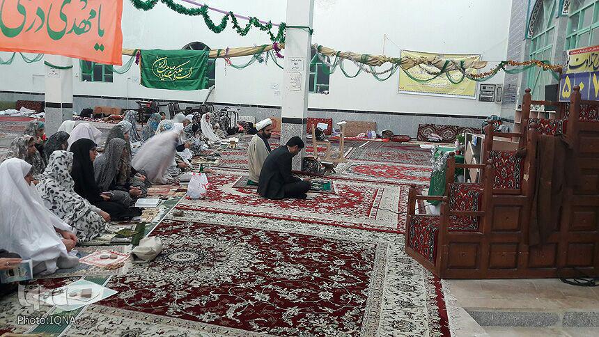 گزارش تصویری مراسم معنوی اعتکاف در مساجد خرمآباد گزارش تصویری مراسم معنوی اعتکاف در مساجد خرمآباد