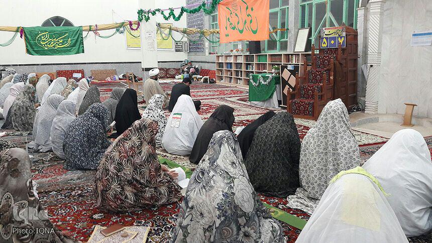 گزارش تصویری مراسم معنوی اعتکاف در مساجد خرمآباد گزارش تصویری مراسم معنوی اعتکاف در مساجد خرمآباد