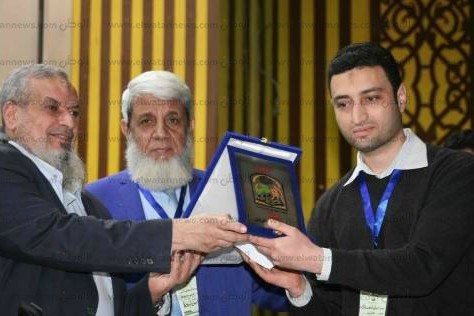 تجلیل از برترین‌های مسابقات قرآن دانشجویی مصر