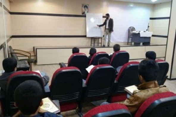 ۳۰ جلسه هفتگی آموزش قرآن در دهدشت برگزار شد