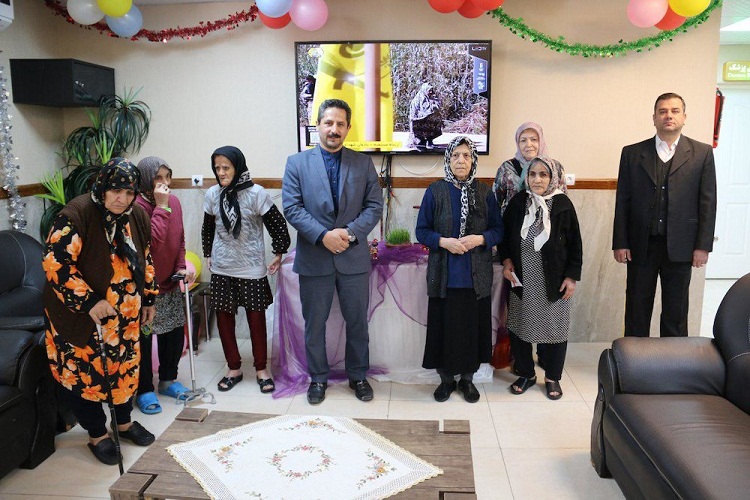 شهردار تبریز از سالمندان موسسه خیریه فیاض&zwnj;بخش عیادت کرد
