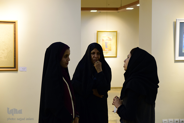 نمایدشگاه آثار نگارگری و تذهیب