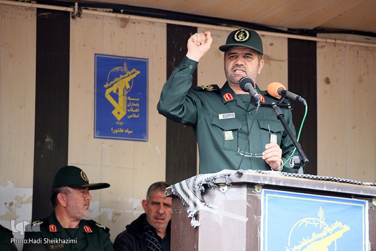 پیکر مطهر شهید مدافع حرم «اکبر زوار جنتی» تشییع شد+تصاویر پیکر مطهر شهید مدافع حرم «اکبر زوار جنتی» تشییع شد+تصاویر