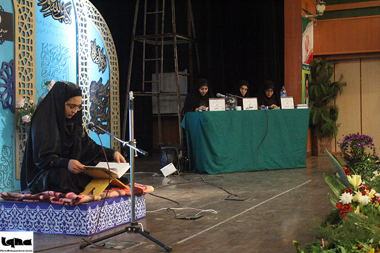 گزارش تصویری؛ سی و ششمین دوره مسابقات قرآن، عترت و نماز دانش آموزی همدان گزارش تصویری؛ سی و ششمین دوره مسابقات قرآن، عترت و نماز دانش آموزی همدان