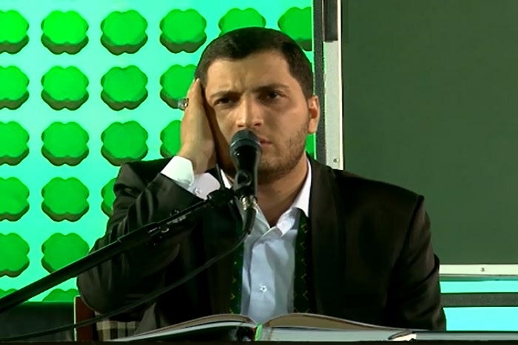 بها دادن به نفرات اول و بین&zwnj;&lrm;المللی تاریخ انقضا دارد/ تا زمانی که تنور اول بودن داغ است قاری مطرح خواهد بود