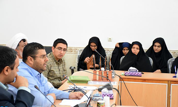 عکس/مرحله استانی همایش بینالمللی «پژوهشهای قرآنی» در میبد عکس/مرحله استانی همایش بینالمللی «پژوهشهای قرآنی» در میبد