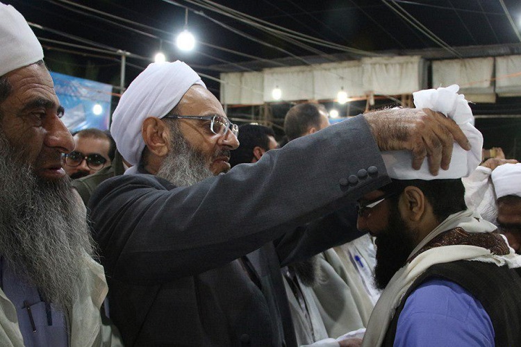اختتامیه همایش دانش&zwnj;آموختگی طلاب اهل سنت در زاهدان برگزار شد