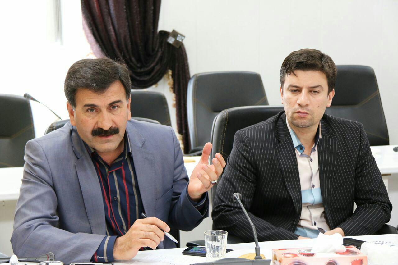 ضرورت نهادینه&zwnj;سازی شادی و نشاط در جامعه