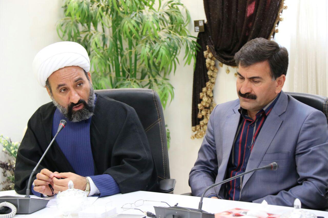 ضرورت نهادینه&zwnj;سازی شادی و نشاط در جامعه