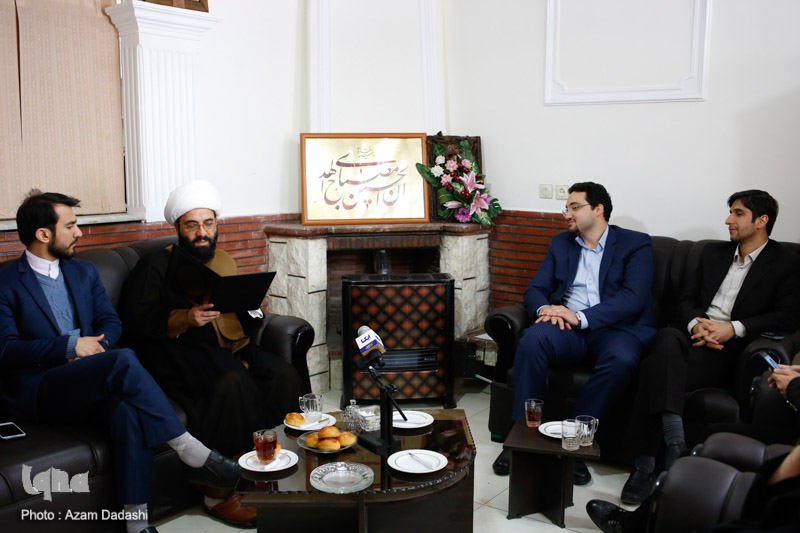 مسئول شورای سیاستگذاری ائمه جمعه استان قزوین ميهمان ايكنا مسئول شورای سیاستگذاری ائمه جمعه استان قزوین ميهمان ايكنا
