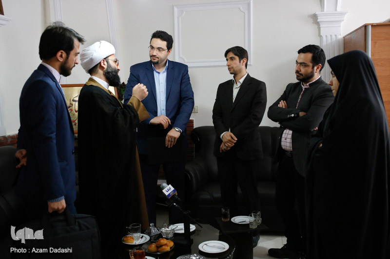 مسئول شورای سیاستگذاری ائمه جمعه استان قزوین ميهمان ايكنا مسئول شورای سیاستگذاری ائمه جمعه استان قزوین ميهمان ايكنا