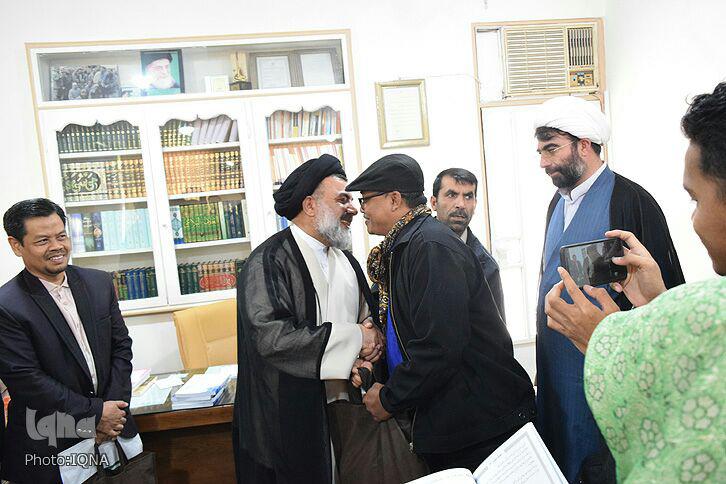 گزارش تصویری دیدار جمعی از اساتید دانشگاه اندونزی با آیت&zwnj;الله میرعمادی