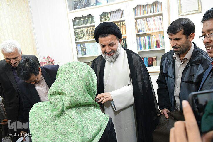 گزارش تصویری دیدار جمعی از اساتید دانشگاه اندونزی با آیت&zwnj;الله میرعمادی