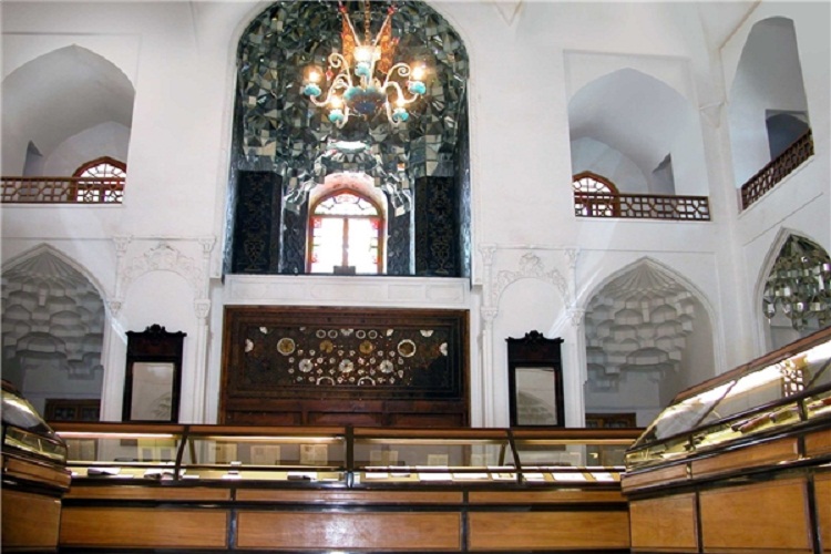 آشنایی با موزهٔ قرآن و کتابت تبریز