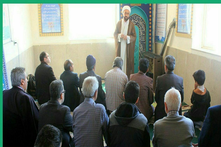 برپایی نماز جماعت در نمازخانه های منطقه آزاد ارس برپایی نماز جماعت در نمازخانه های منطقه آزاد ارس