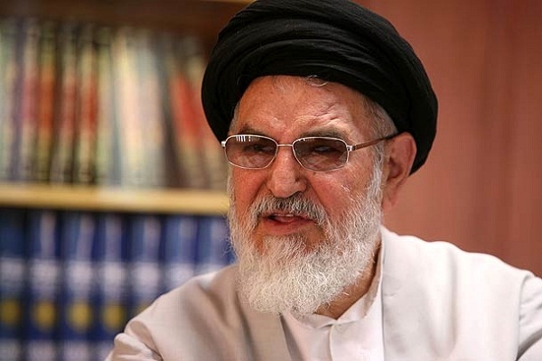 رد نشود////////لازمه جمهوری اسلامی نزدیکی مردم با قرآن است