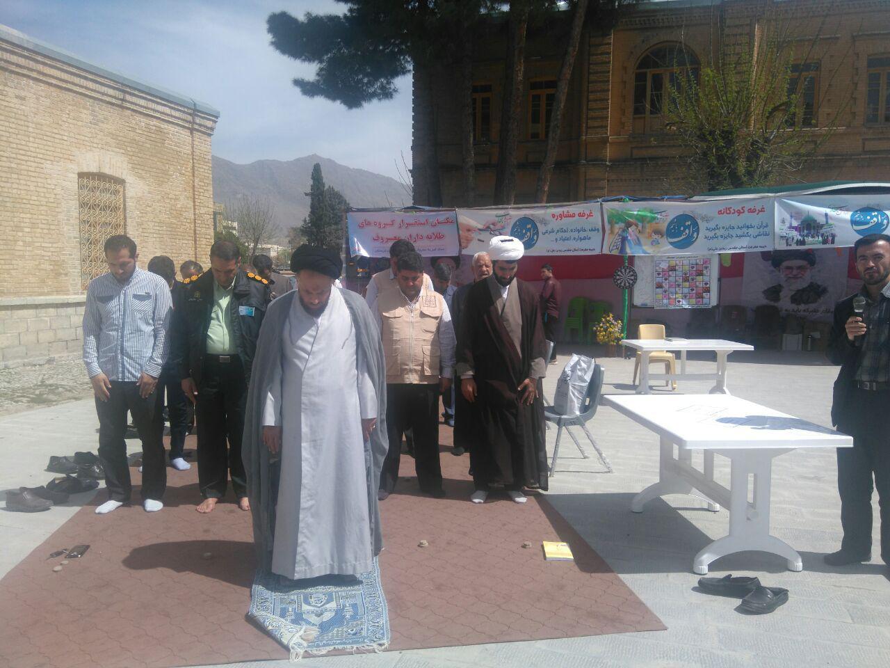 استقبال مسافران  نوروزی از &laquo;خیمه معرفت&raquo; قلعه فلک&zwnj;الافلاک