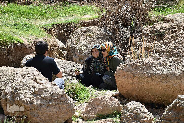 آبشار طلایی؛ یکی&zwnj;از بی&zwnj;نظیرترین جاذبه&zwnj;های گردشگری خرم&zwnj;آباد