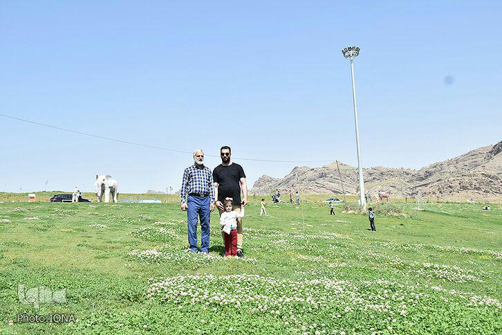 آبشار طلایی؛ یکی&zwnj;از بی&zwnj;نظیرترین جاذبه&zwnj;های گردشگری خرم&zwnj;آباد
