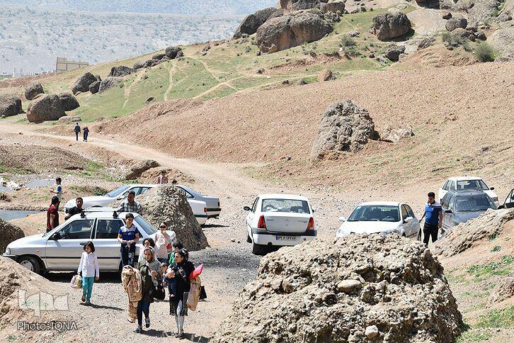 آبشار طلایی؛ یکی&zwnj;از بی&zwnj;نظیرترین جاذبه&zwnj;های گردشگری خرم&zwnj;آباد