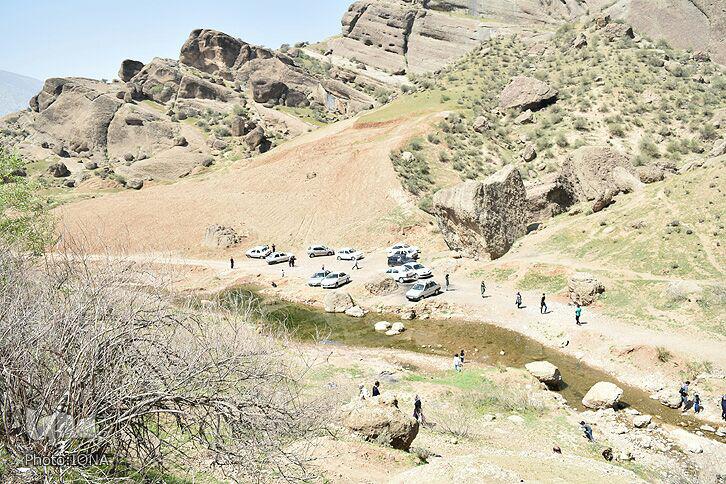 آبشار طلایی؛ یکی&zwnj;از بی&zwnj;نظیرترین جاذبه&zwnj;های گردشگری خرم&zwnj;آباد